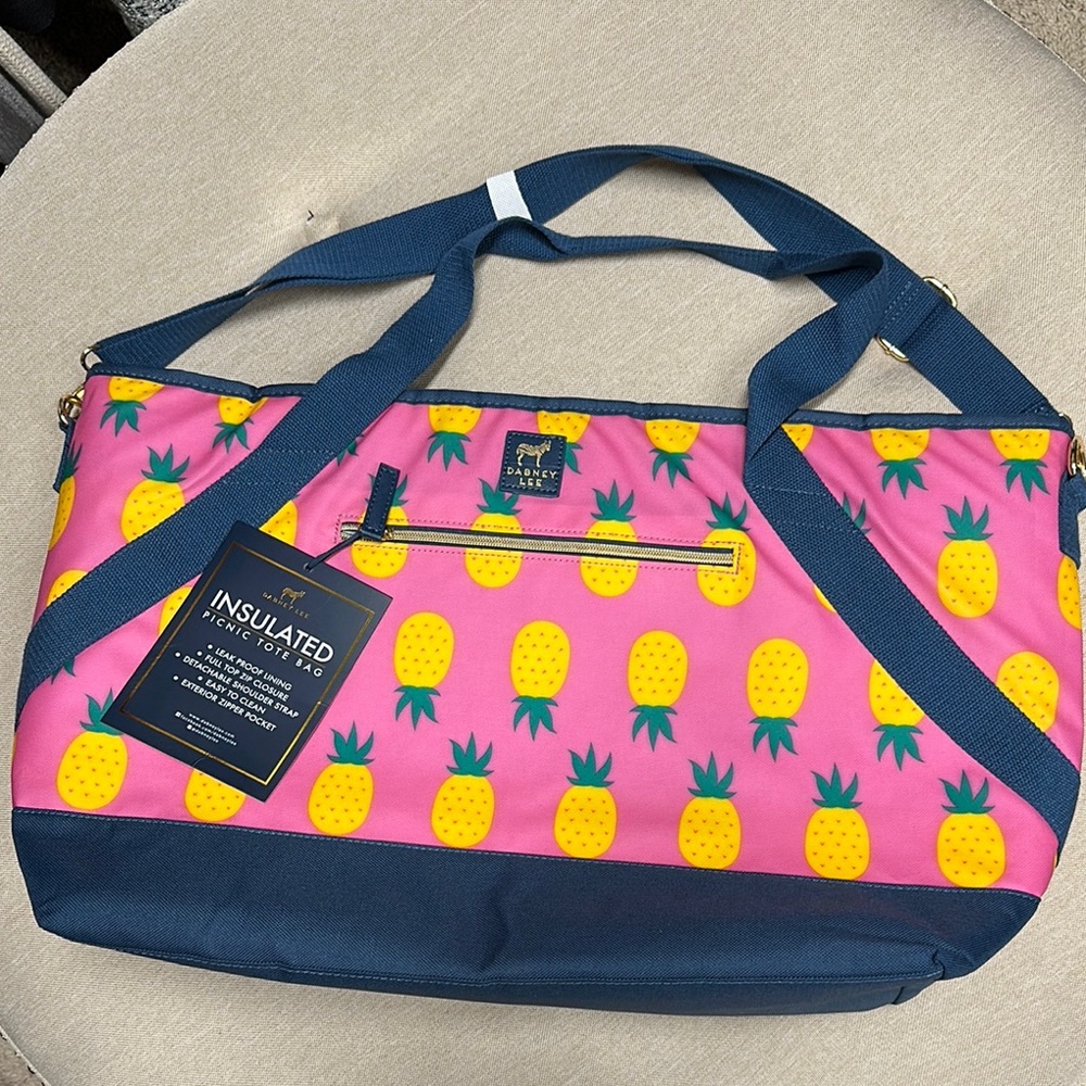 Dabney Lee Pink and Blue Insulated Picnic Tote Bag NWT